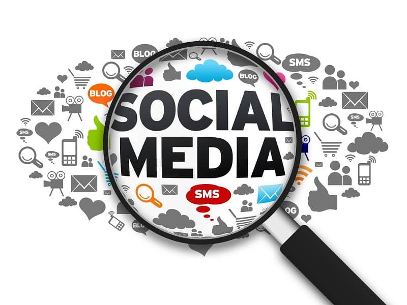 Advantages social media marketing services small businesses